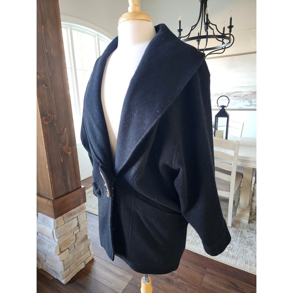Vintage 80s Black 100% Wool Batwing Sleeve Coat Cape Beaded Button Medium - Picture 3 of 10